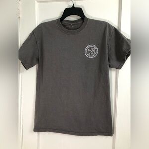Puppies love size medium gray tee with sunflower dog on back